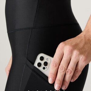 Athleta Ultimate Stash Black Crop Tight Leggings
